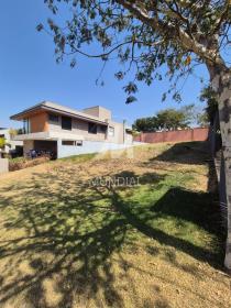 3 - Terreno/Lote