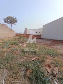 4 - Terreno/Lote
