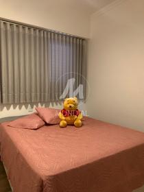 16 - Dormitorio