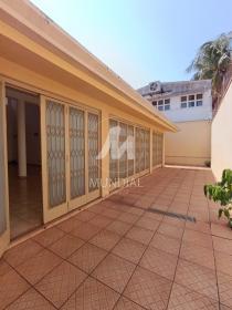 26 - Quintal/corredores