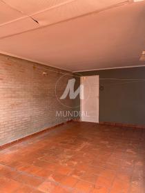 3 - Garagem/estacionamento
