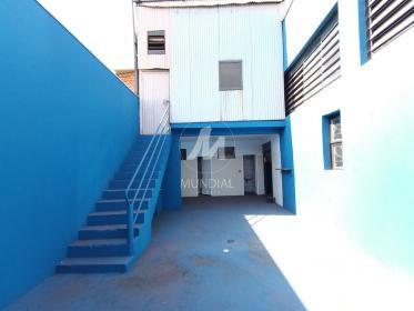 25 - Quintal/corredores