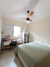 12 - Suite