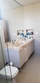 6 - Banheiro/lavabo