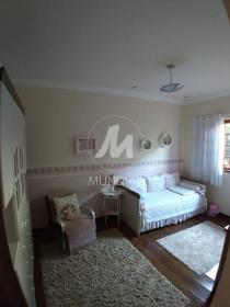 17 - Dormitorio