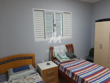 10 - Dormitorio