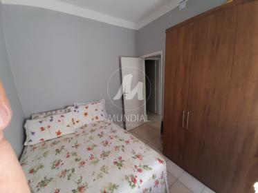 12 - Dormitorio