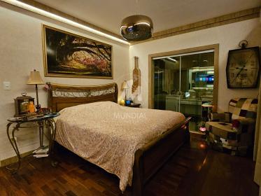 11 - Suite