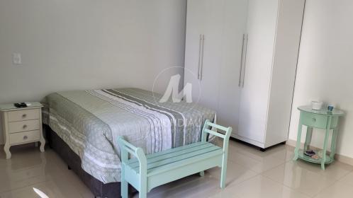 9 - Dormitorio