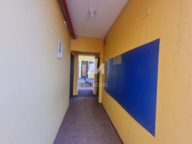 28 - Quintal/corredores