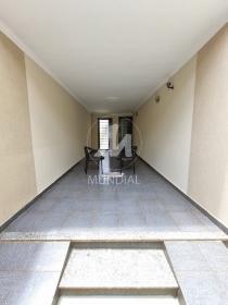 15 - Garagem/estacionamento