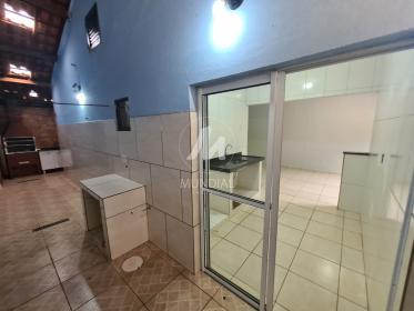 18 - Quintal/corredores