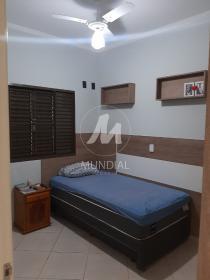 15 - Dormitorio