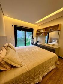 9 - Suite