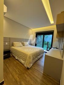 10 - Suite