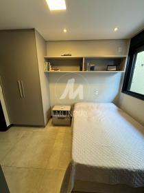 16 - Suite