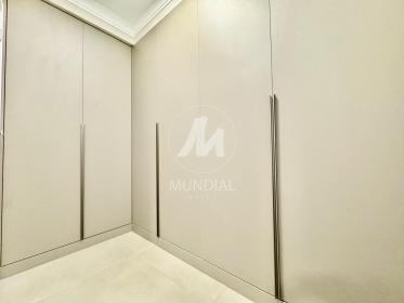 30 - Closet