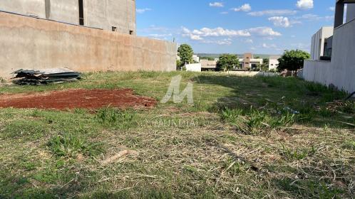 4 - Terreno/Lote