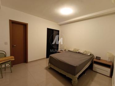 10 - Suite
