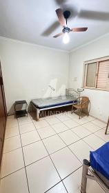 15 - Dormitorio