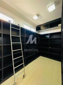 30 - Closet