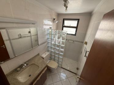 16 - Banheiro/lavabo