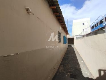 25 - Quintal/corredores