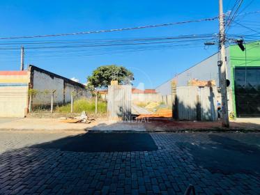 1 - Terreno/Lote