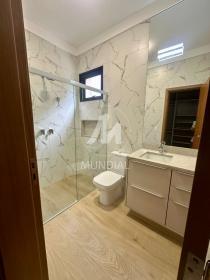 13 - Banheiro/lavabo