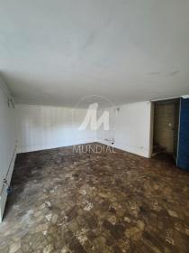 3 - Garagem/estacionamento