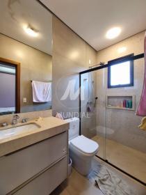 25 - Suite