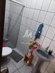 8 - Banheiro/lavabo