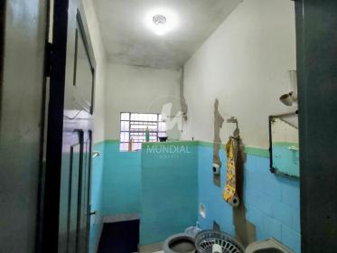11 - Banheiro/lavabo