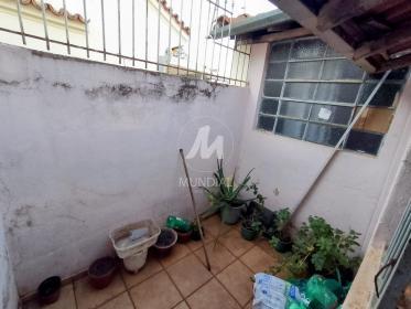 22 - Quintal/corredores