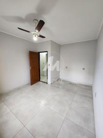 11 - Dormitorio