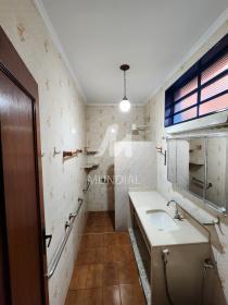 17 - Banheiro/lavabo