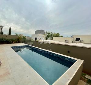 12 - Piscina