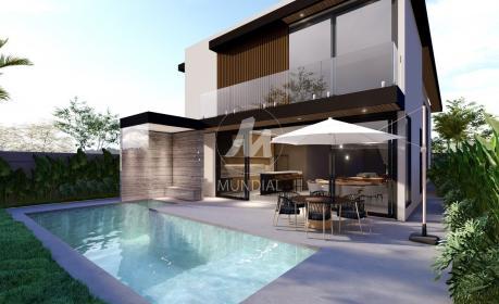 3 - Piscina