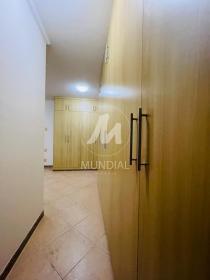 18 - Suite