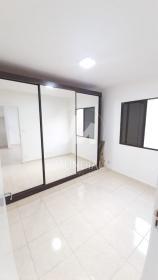 6 - Dormitorio