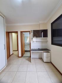 14 - Suite