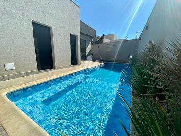 14 - Piscina