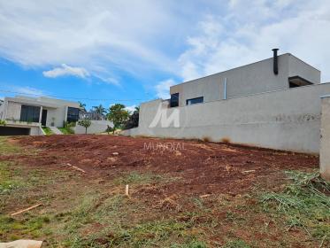 4 - Terreno/Lote