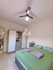 7 - Dormitorio