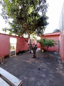 11 - Quintal/corredores