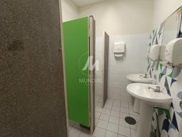 13 - Banheiro/lavabo