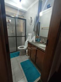 13 - Banheiro/lavabo