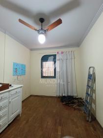 10 - Dormitorio