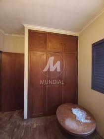 12 - Dormitorio