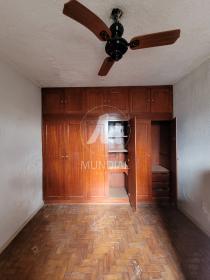 8 - Dormitorio